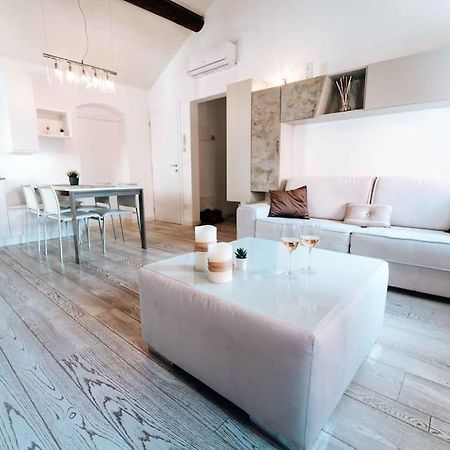 Апартаменты Loft Cavour - Teatro Ariston Санремо Экстерьер фото